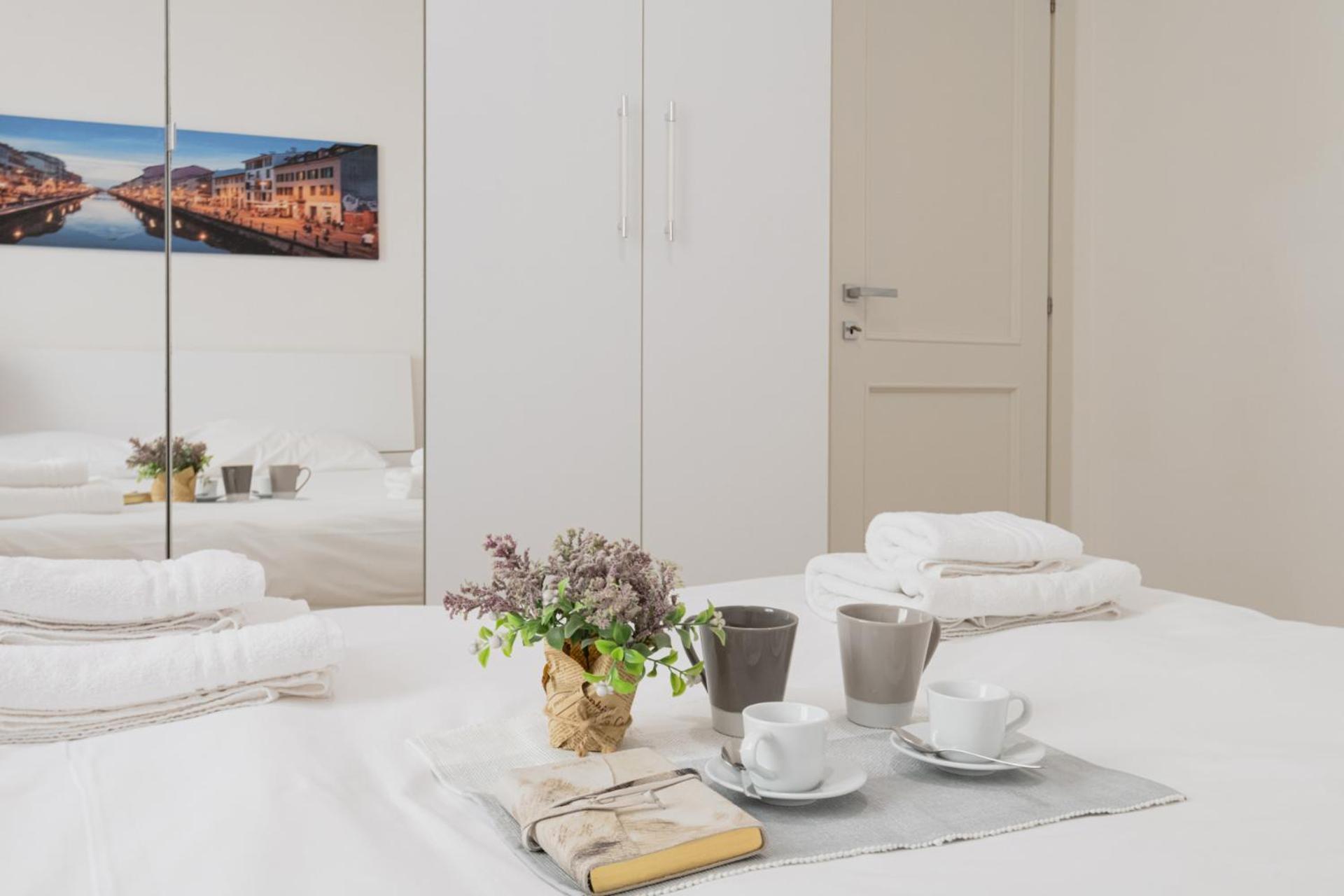 Easylife - Stile E Comfort Sui Navigli Apartment Milan Luaran gambar