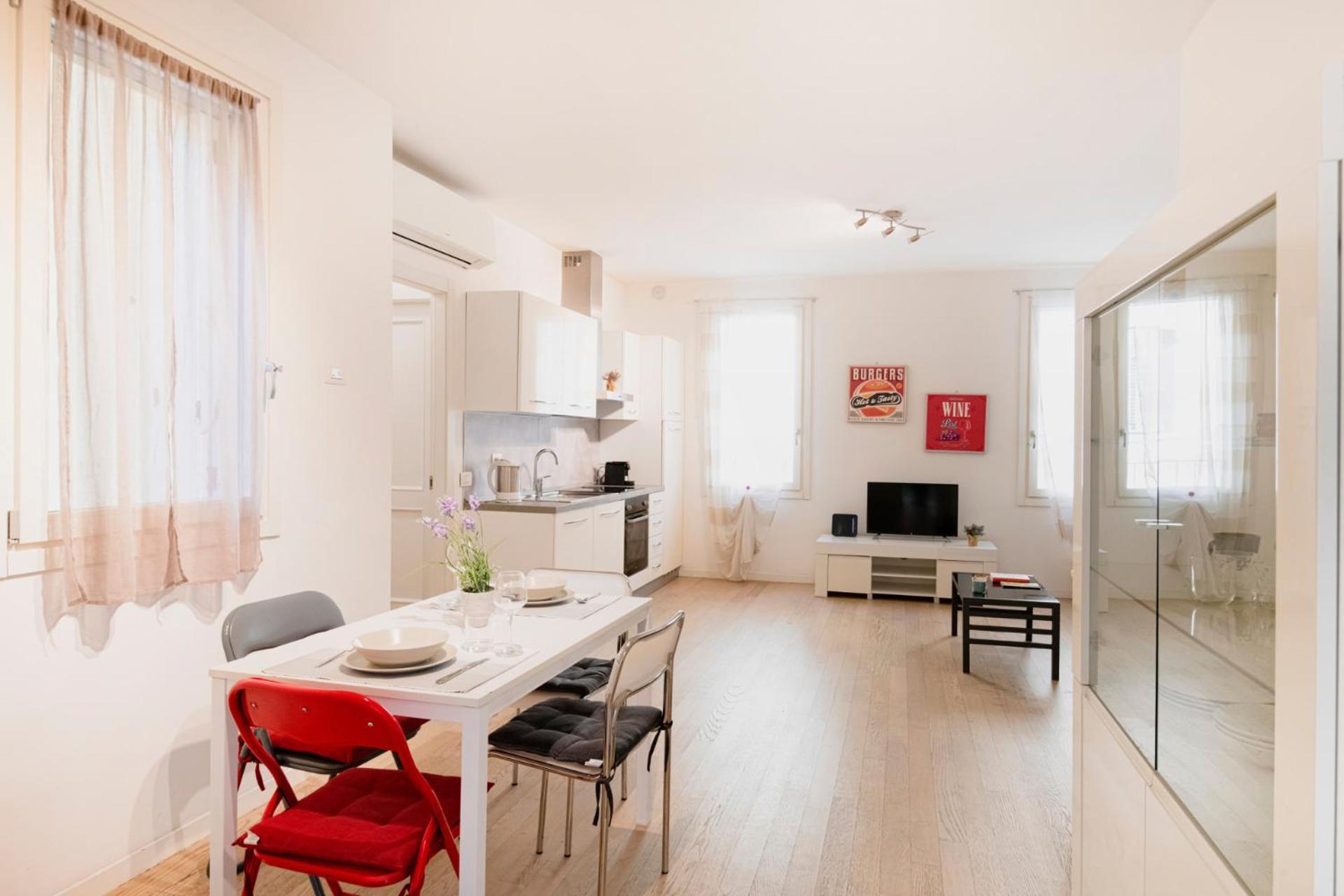 Easylife - Stile E Comfort Sui Navigli Apartment Milan Luaran gambar
